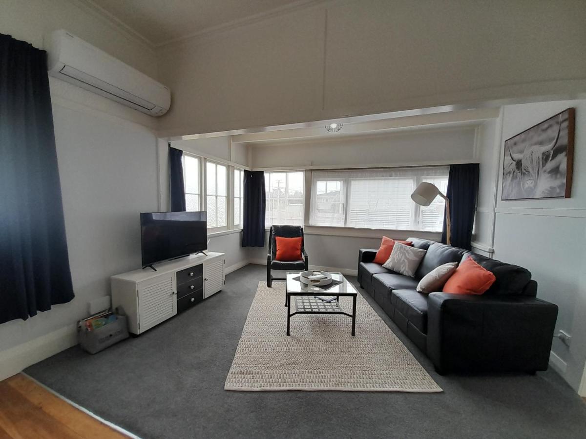 Character 1-Bedroom Unit Masterton Exterior foto